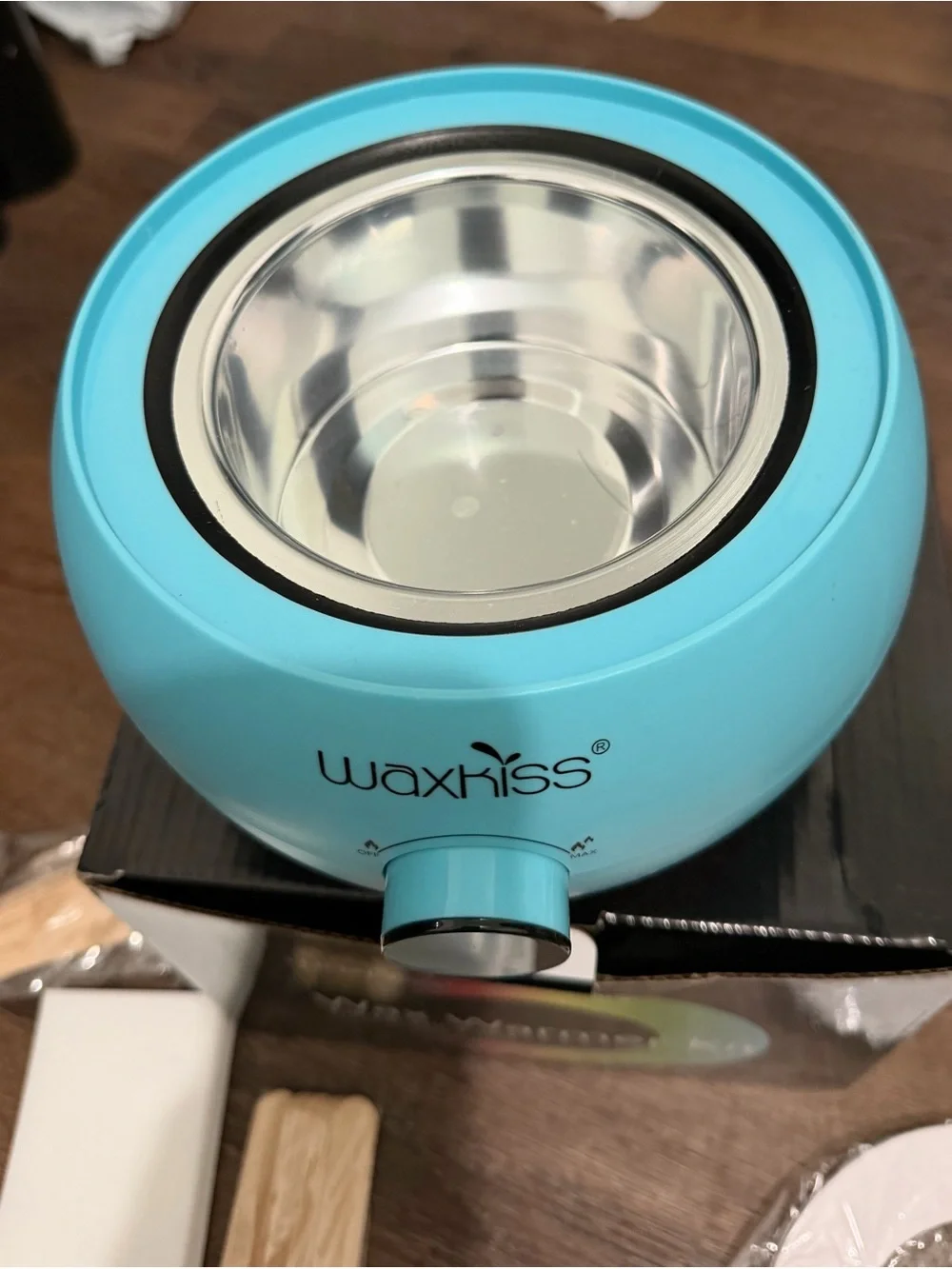 Waxkiss Wax Warmer Kit –